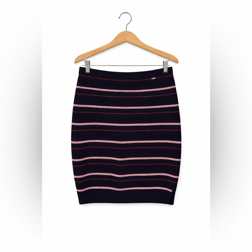 St. John Sport Knit Pencil Skirt Medium Navy Pink Stripe Designer Preppy Coastal